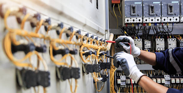 Professional Electrician technician working in Cloverdale, VA